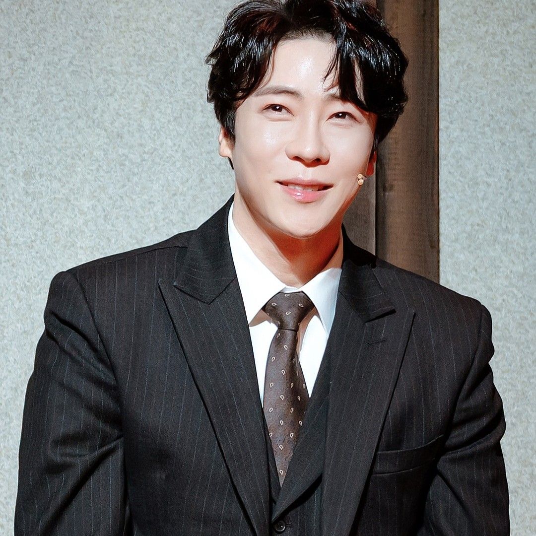 Latest photo of Enoch