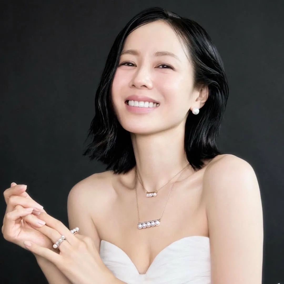 粉丝拍下的孙艺珍瞬间