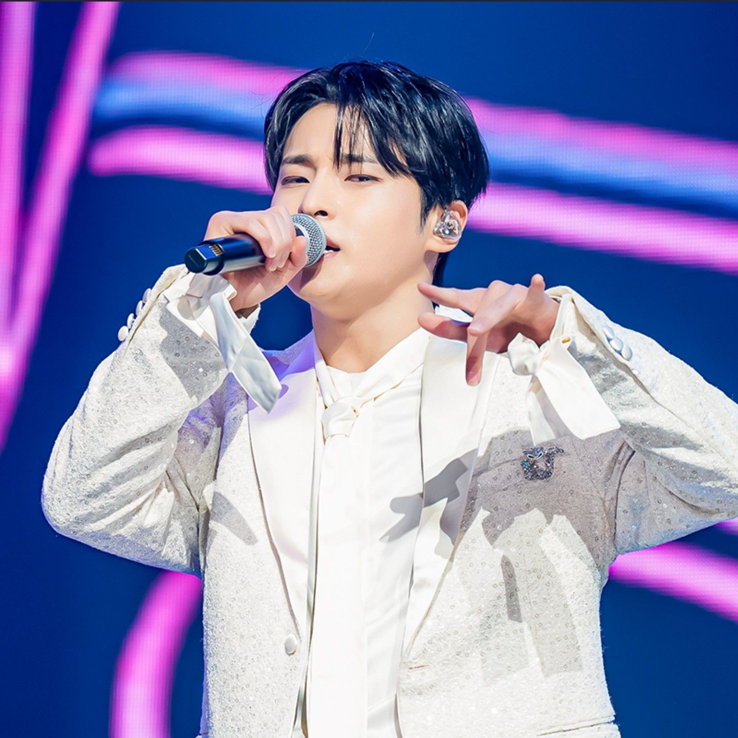 Latest photo of Seong Ri