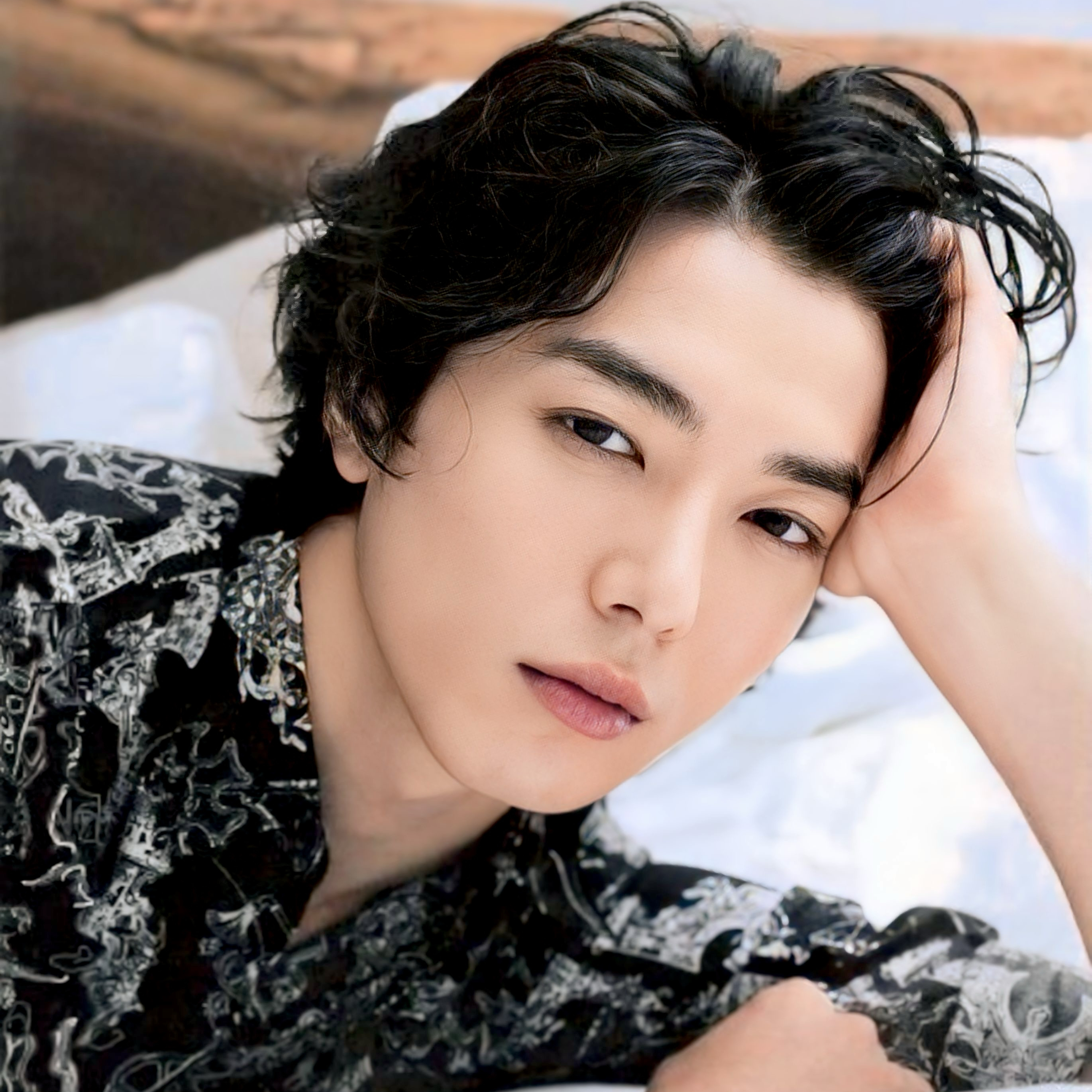 A moment captured by a fan of Kim Jaewook