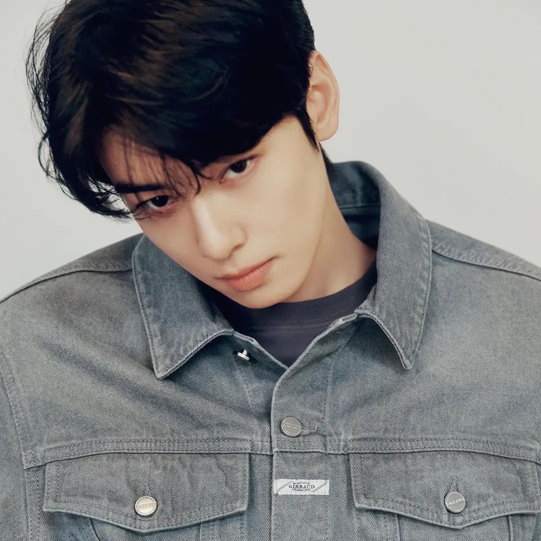 チャ・ウヌの最近の活動ショット