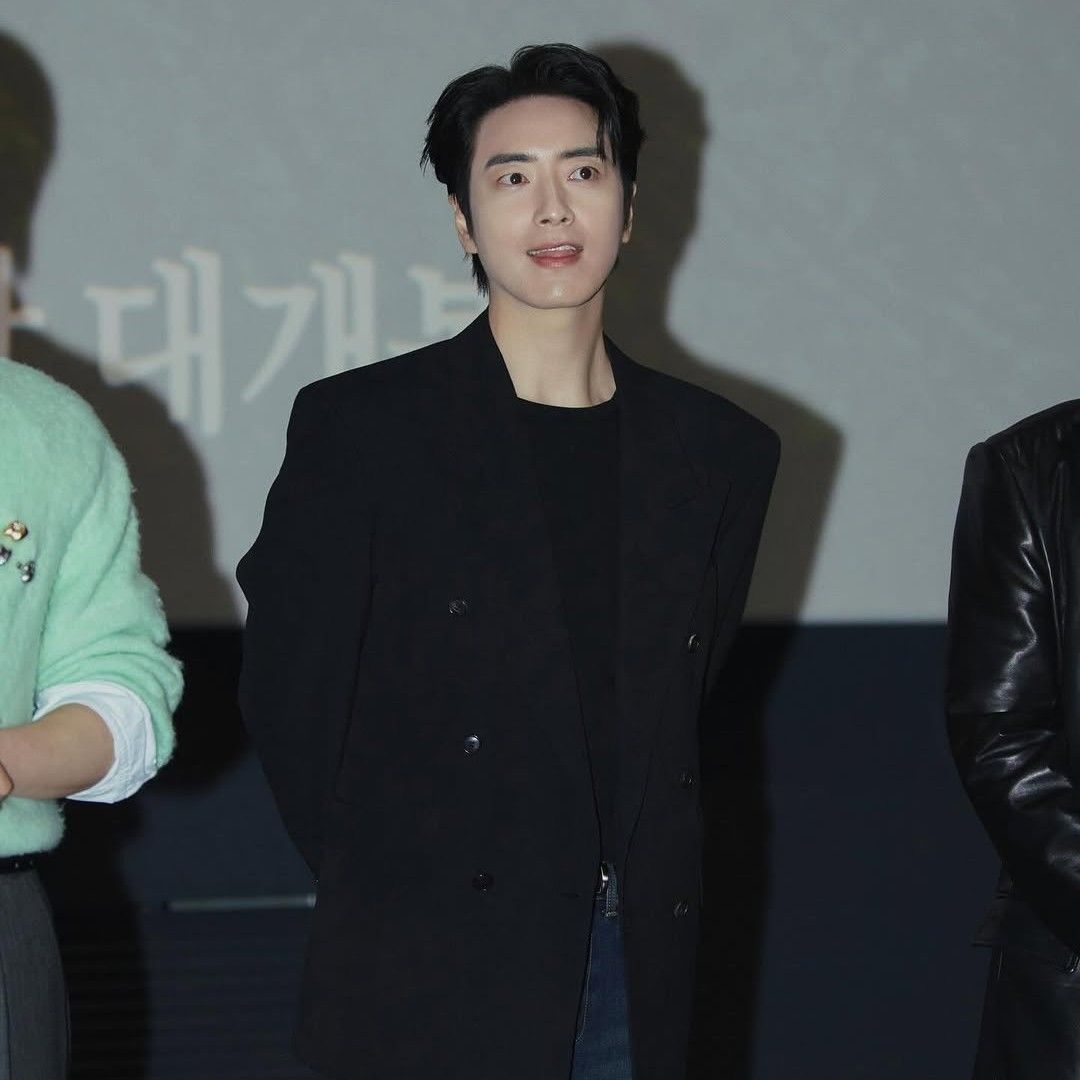 李浚赫的最新照片