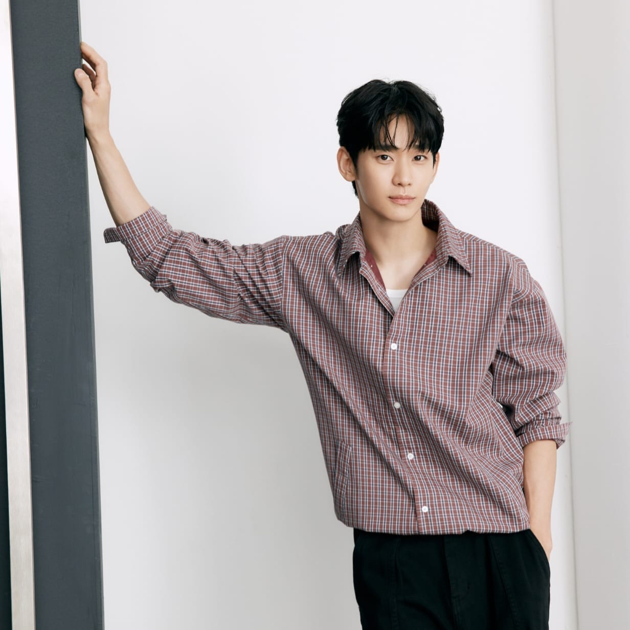 Recent activity shot of Kim Soohyun