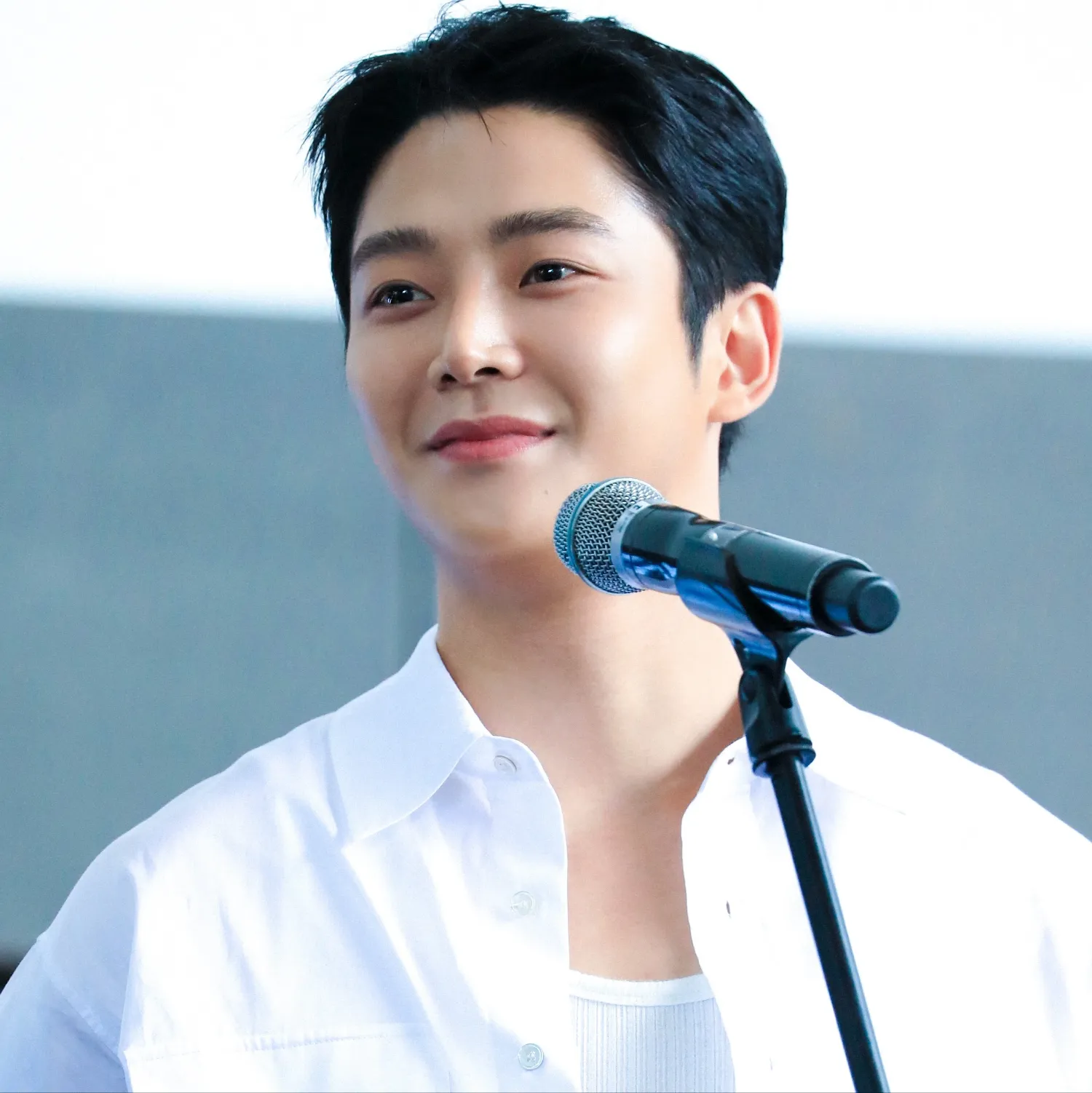 Foto terbaru dari Rowoon