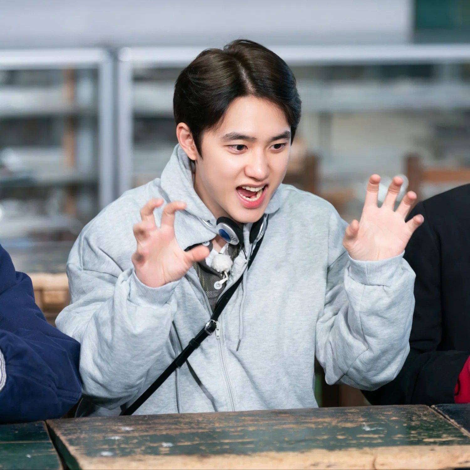 粉絲拍下的都暻秀 (D.O.)瞬間