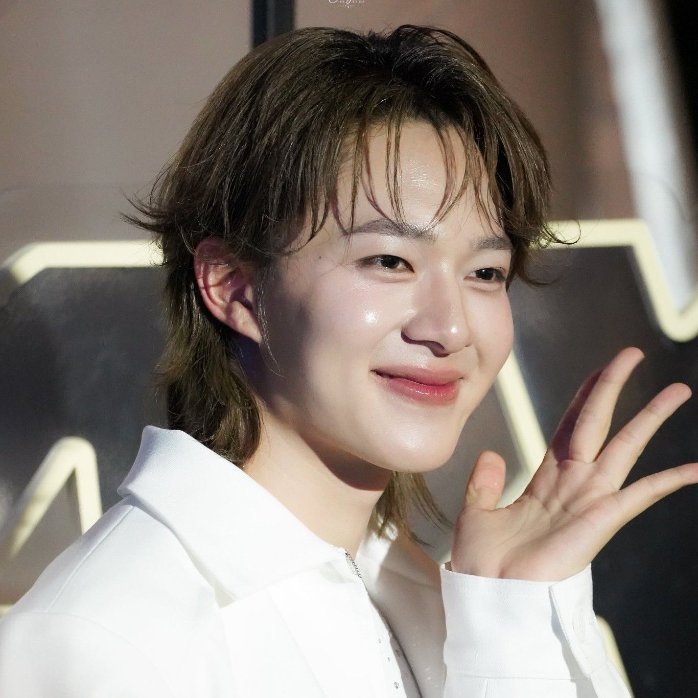 A moment captured by a fan of NuNew