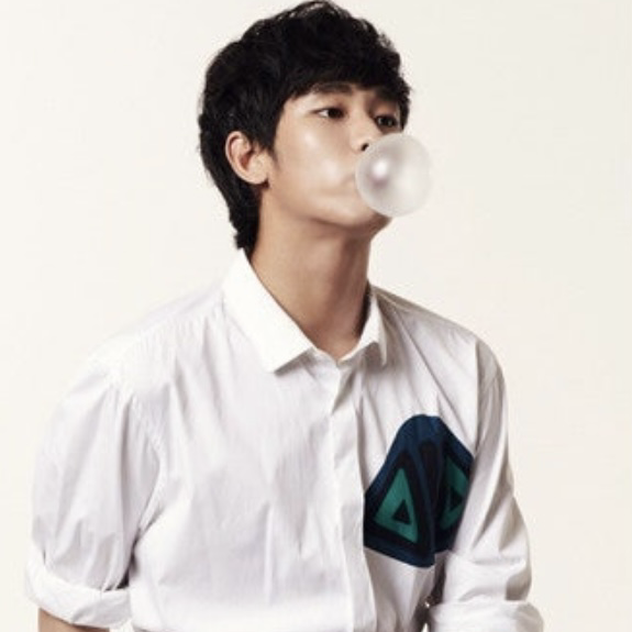 Latest photo of Kim Soohyun