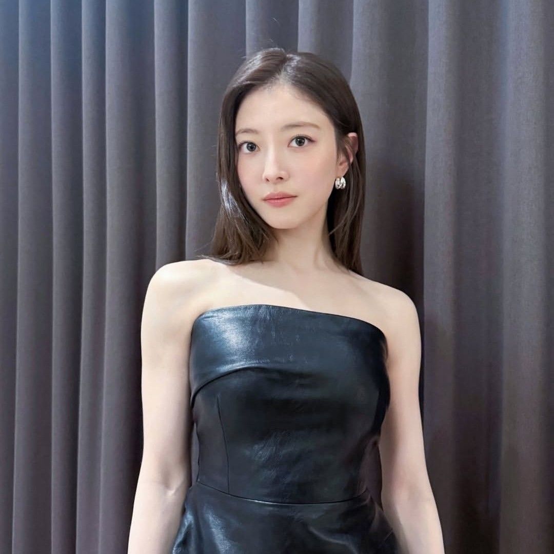 Recent activity shot of Lee Seyoung