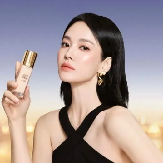 Recent activity shot of Song Hyekyo