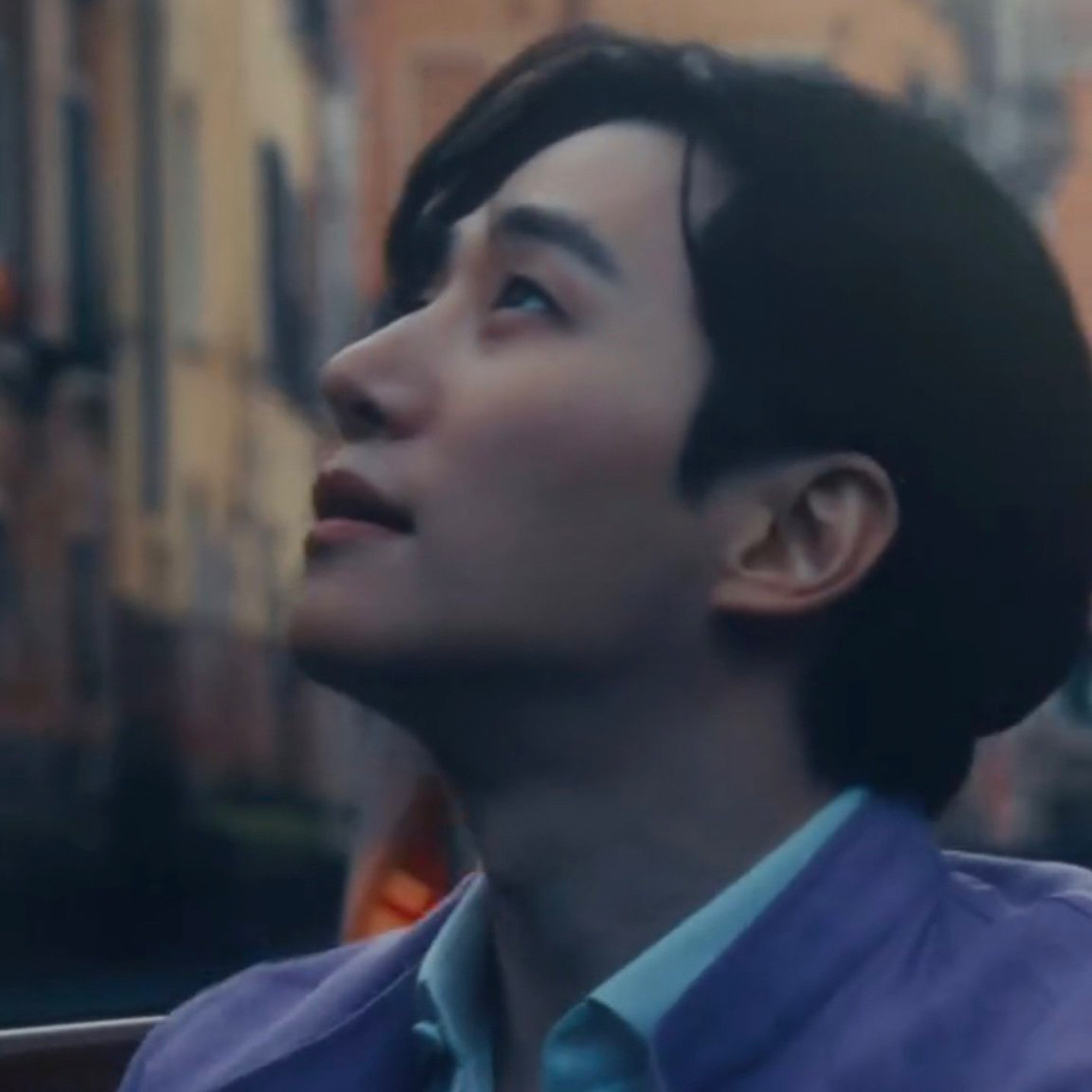 Behind-the-scenes cut of Lee Junho