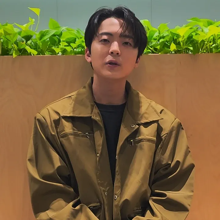 Behind-the-scenes cut of Park Minsu