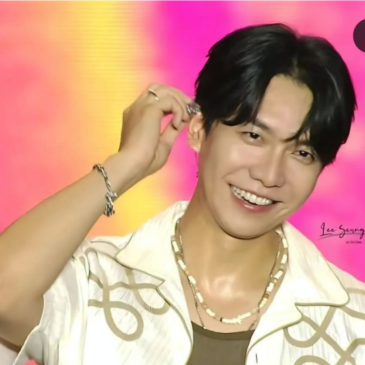 イ・スンギの最新写真