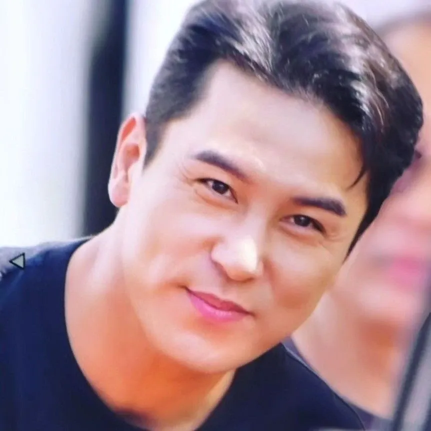 Foto kegiatan terbaru dari Jang Minho