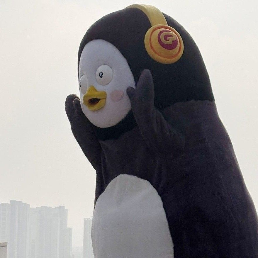 ペンスの最新写真