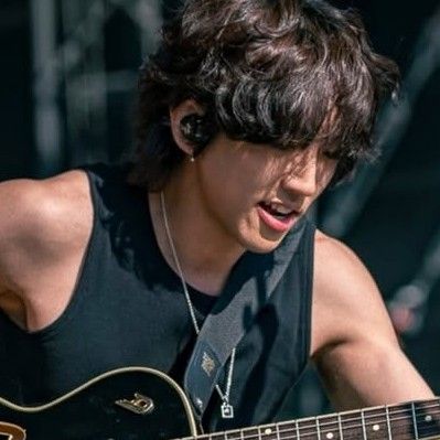 Latest photo of Lee Seungyoon