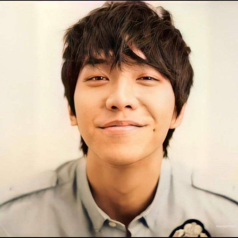 ファンが撮影したイ・スンギの瞬間