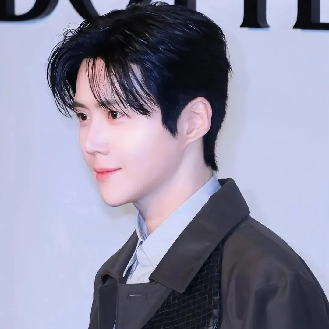 김선호의 최신 사진