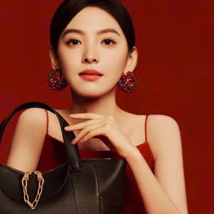 Latest photo of Zhang Ruonan