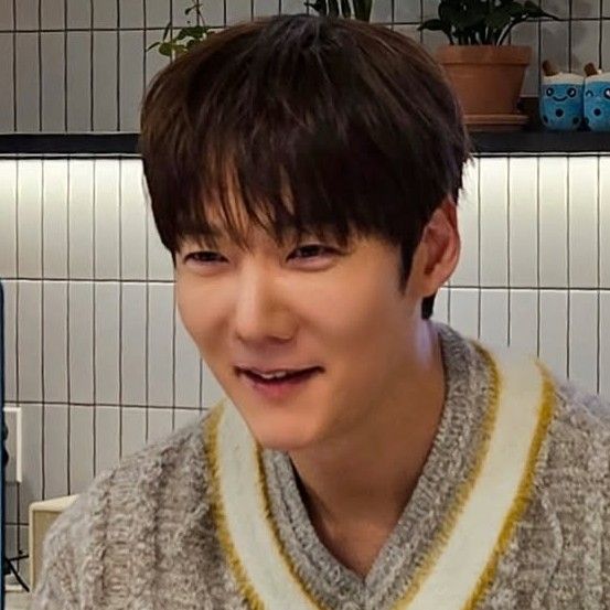 최진혁의 최신 사진