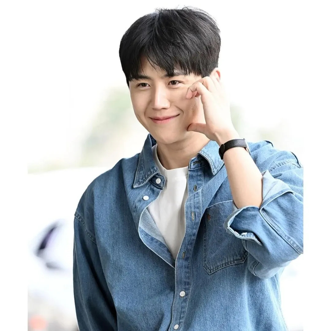 A moment captured by a fan of Kim Seonho
