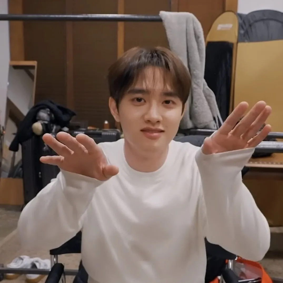 도경수 (디오)의 비하인드 컷