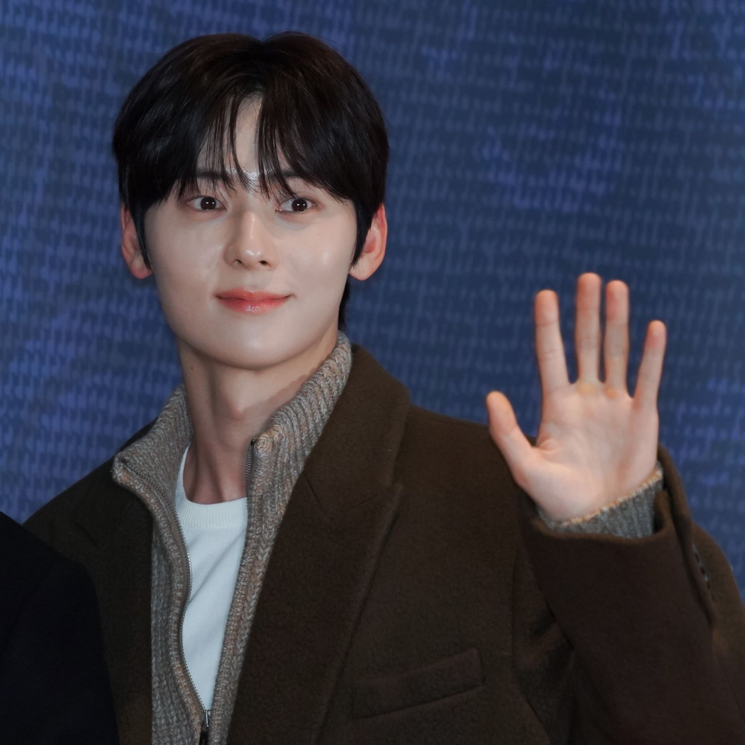 Recent activity shot of Hwang Minhyun
