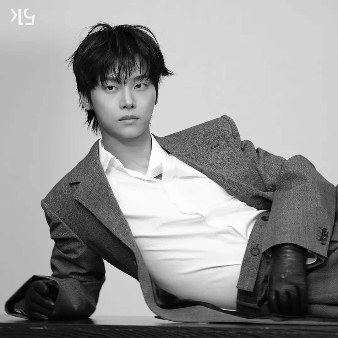 Recent activity shot of Cha Hakyeon (N)