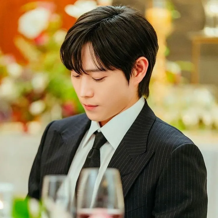 Recent activity shot of Kim Youngdae