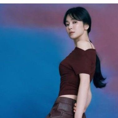 Behind-the-scenes cut of Song Hyekyo