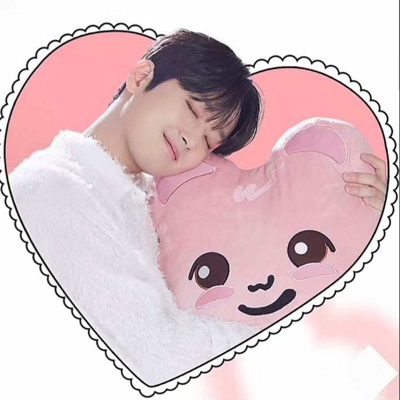 Momen yang diabadikan oleh penggemar Lee Chanwon