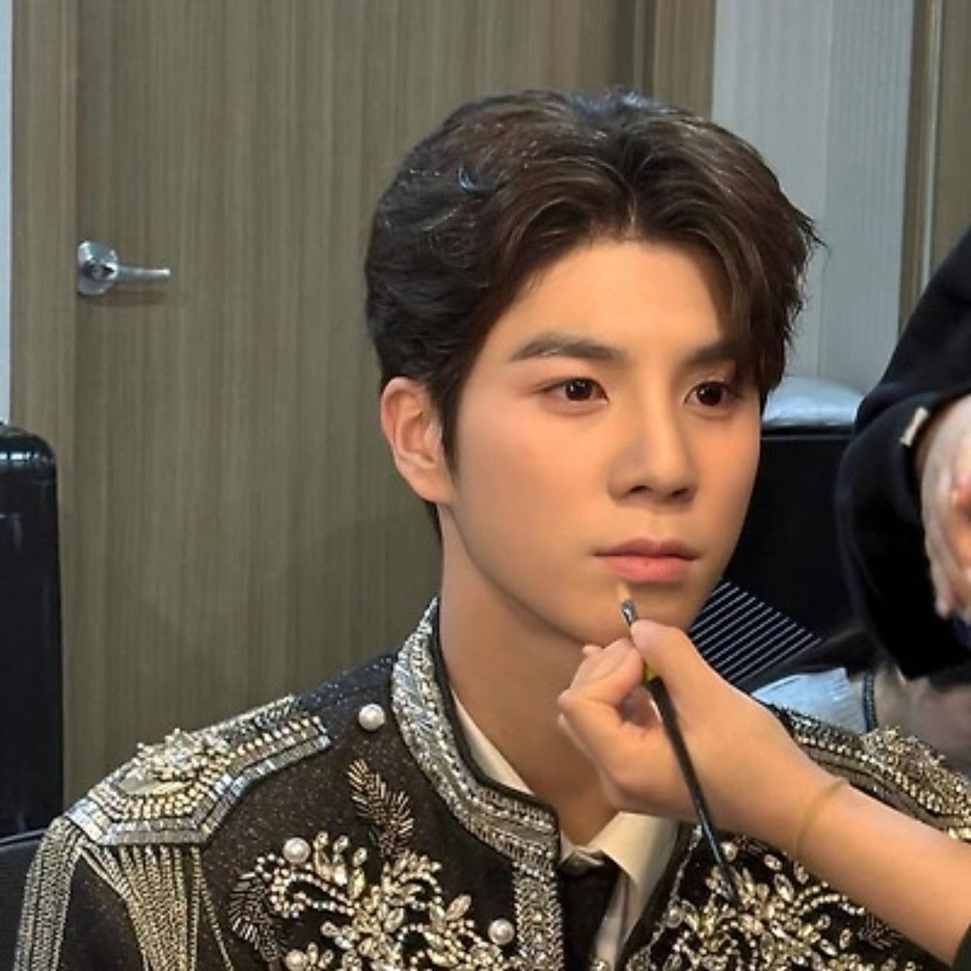 Foto kegiatan terbaru dari Jeong Dongwon