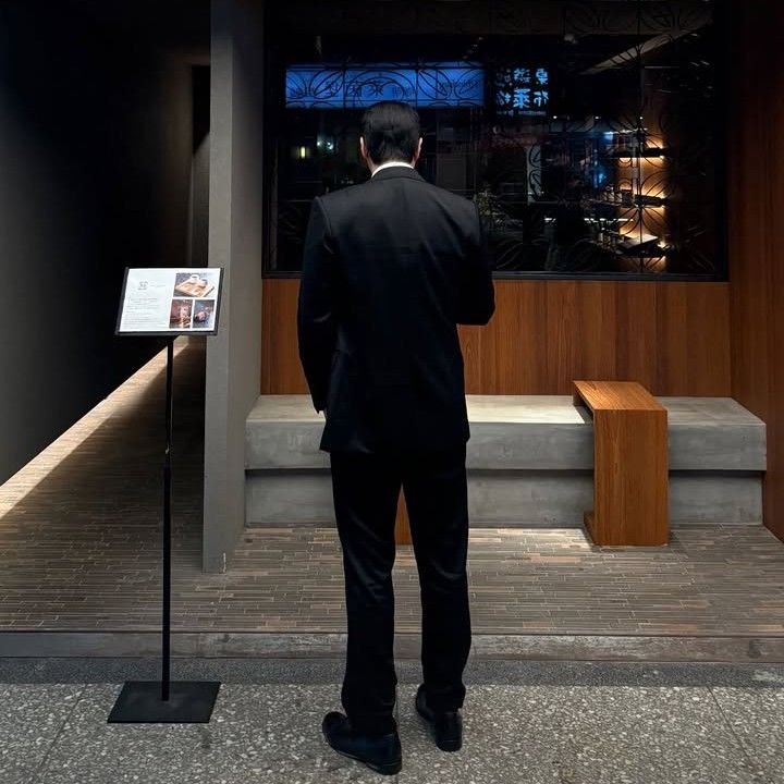 Recent activity shot of Choi Siwon