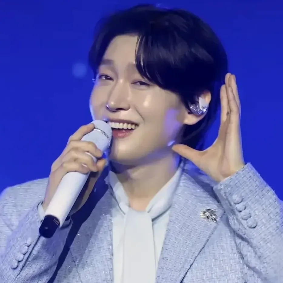 Latest photo of Kim Yongbin