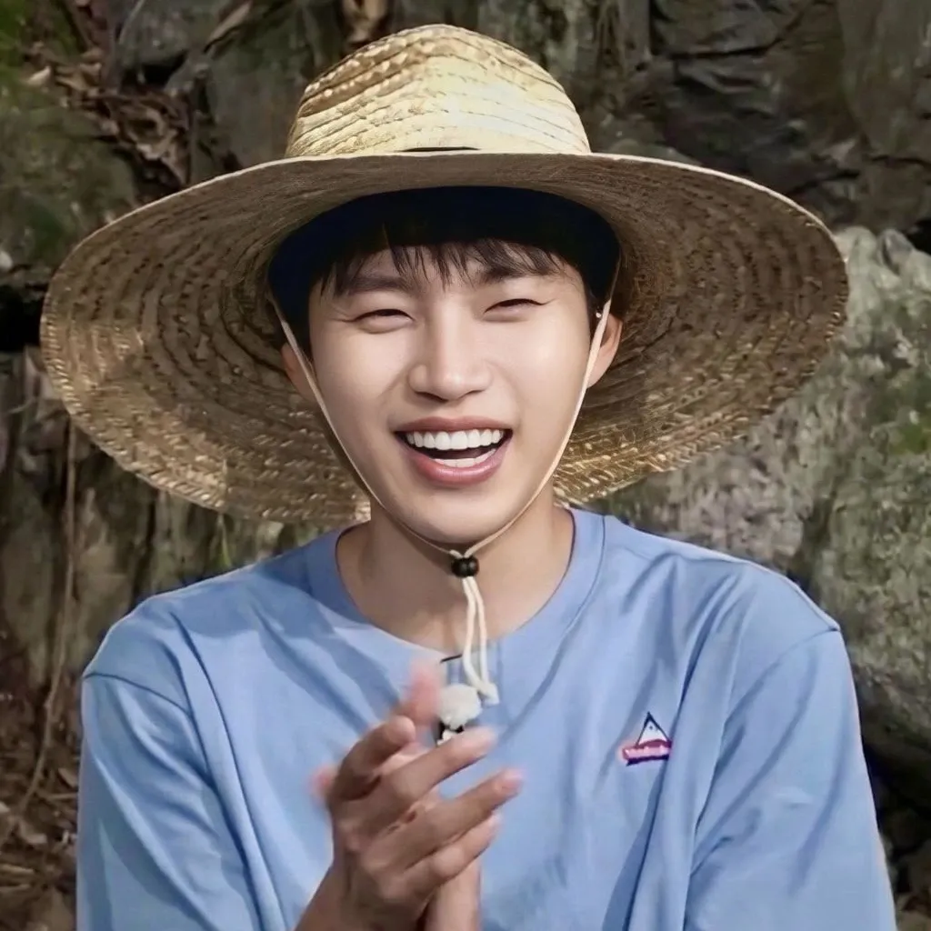 임영웅의 비하인드 컷
