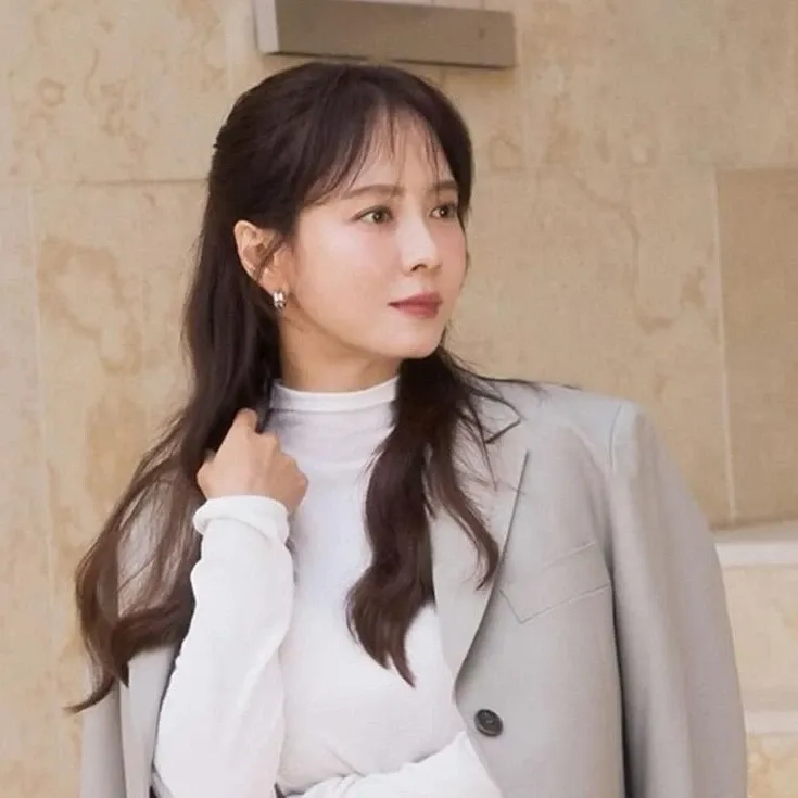 Momen yang diabadikan oleh penggemar Song Jihyo