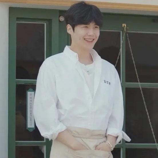 Recent activity shot of Kim Seonho