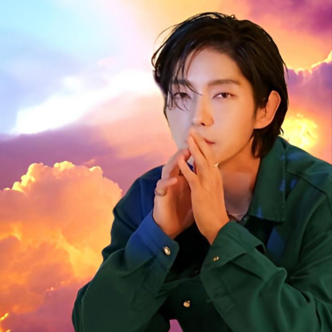 Recent activity shot of Lee Joongi