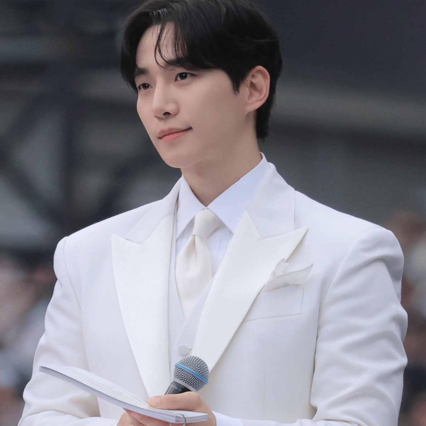 Recent activity shot of Lee Junho