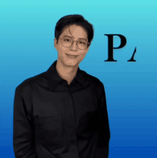 Latest photo of Park Bogum