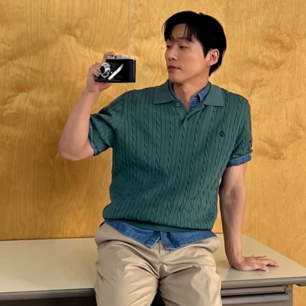 Popular profile photo of Namkoong Min loved by fans