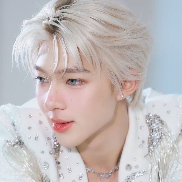 A moment captured by a fan of NuNew