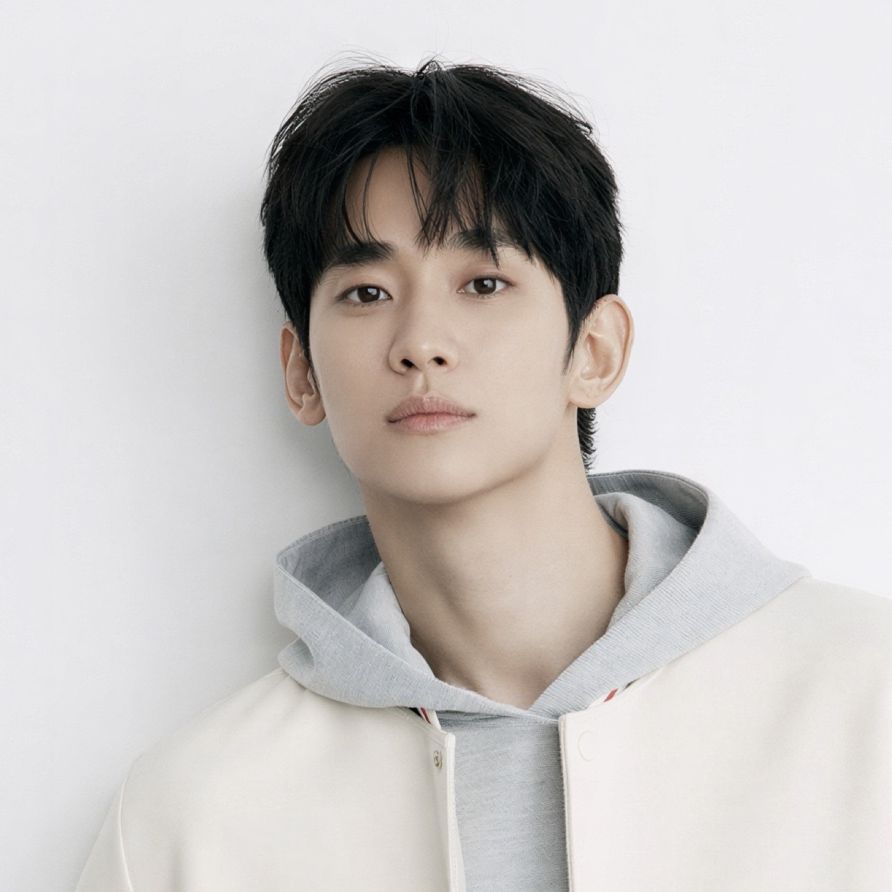 Recent activity shot of Kim Soohyun
