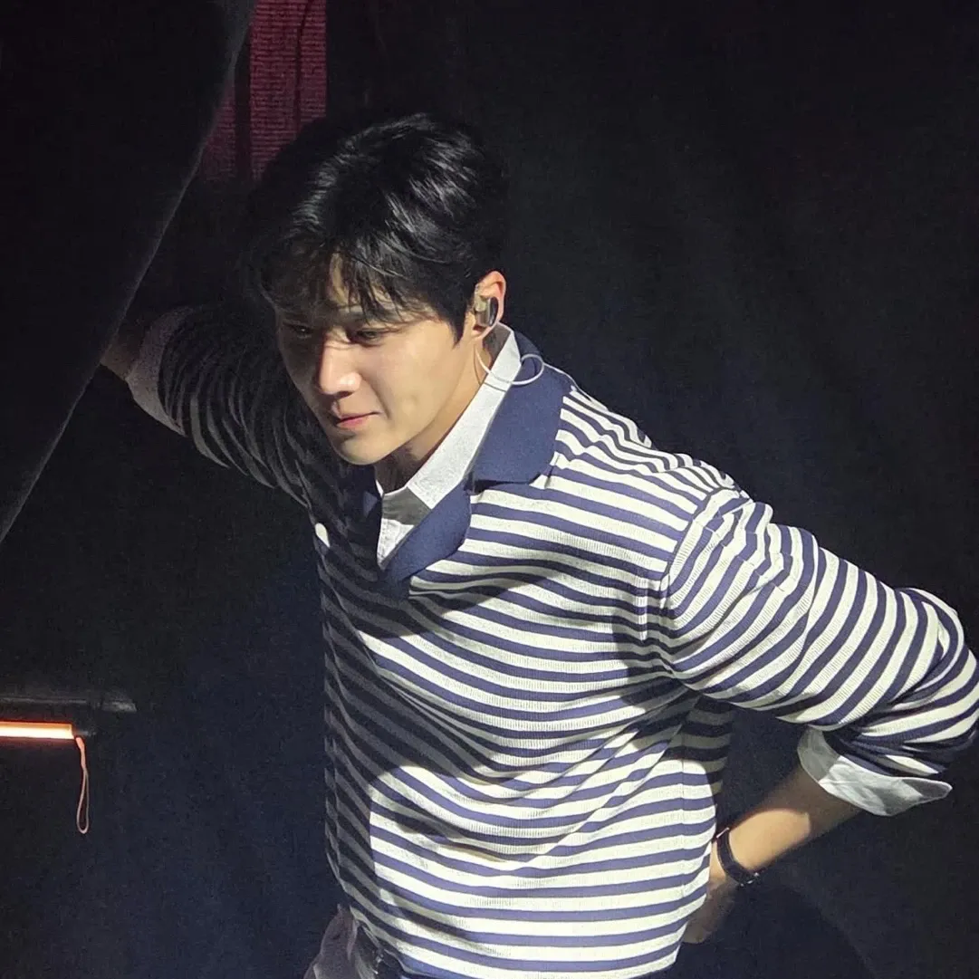 A moment captured by a fan of Kim Seonho
