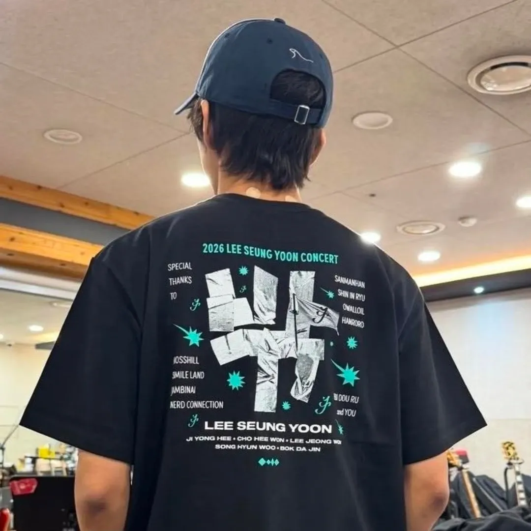A moment captured by a fan of Lee Seungyoon