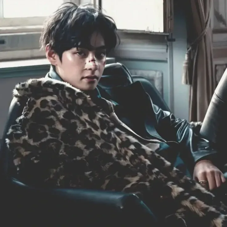 Behind-the-scenes cut of Kim Taehyung (V)