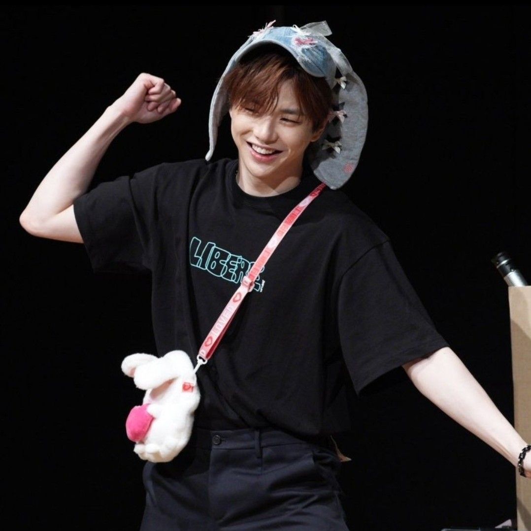 비밀의 방의 최신 사진