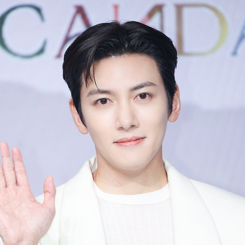Latest photo of Ji Changwook