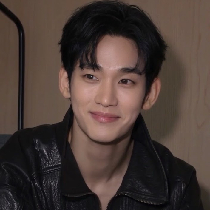 A moment captured by a fan of Kim Soohyun