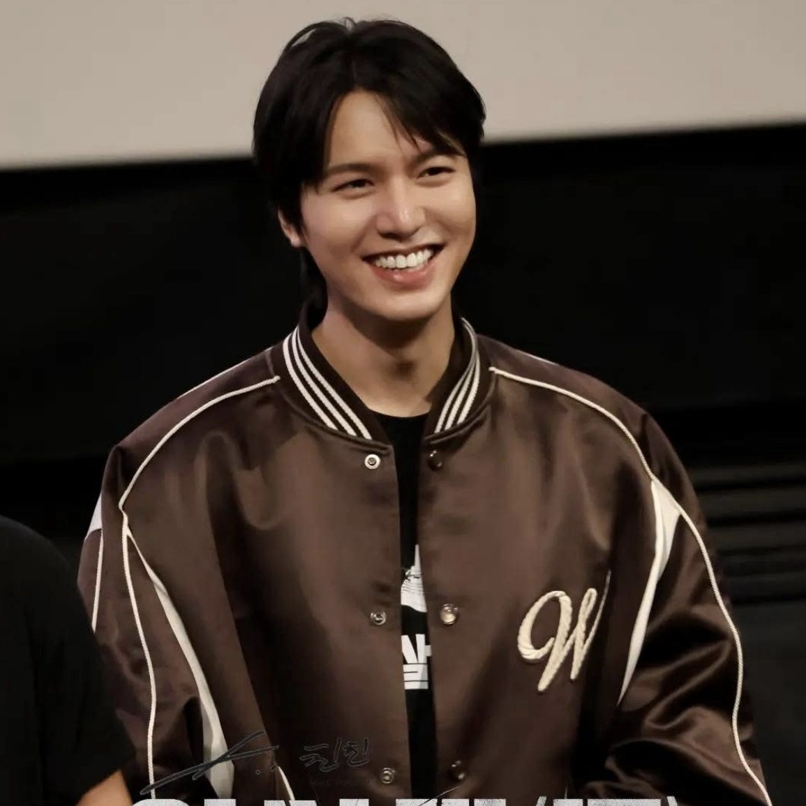 Recent activity shot of Lee Minho