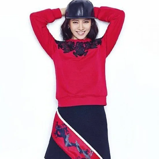 Momen yang diabadikan oleh penggemar Song Jihyo
